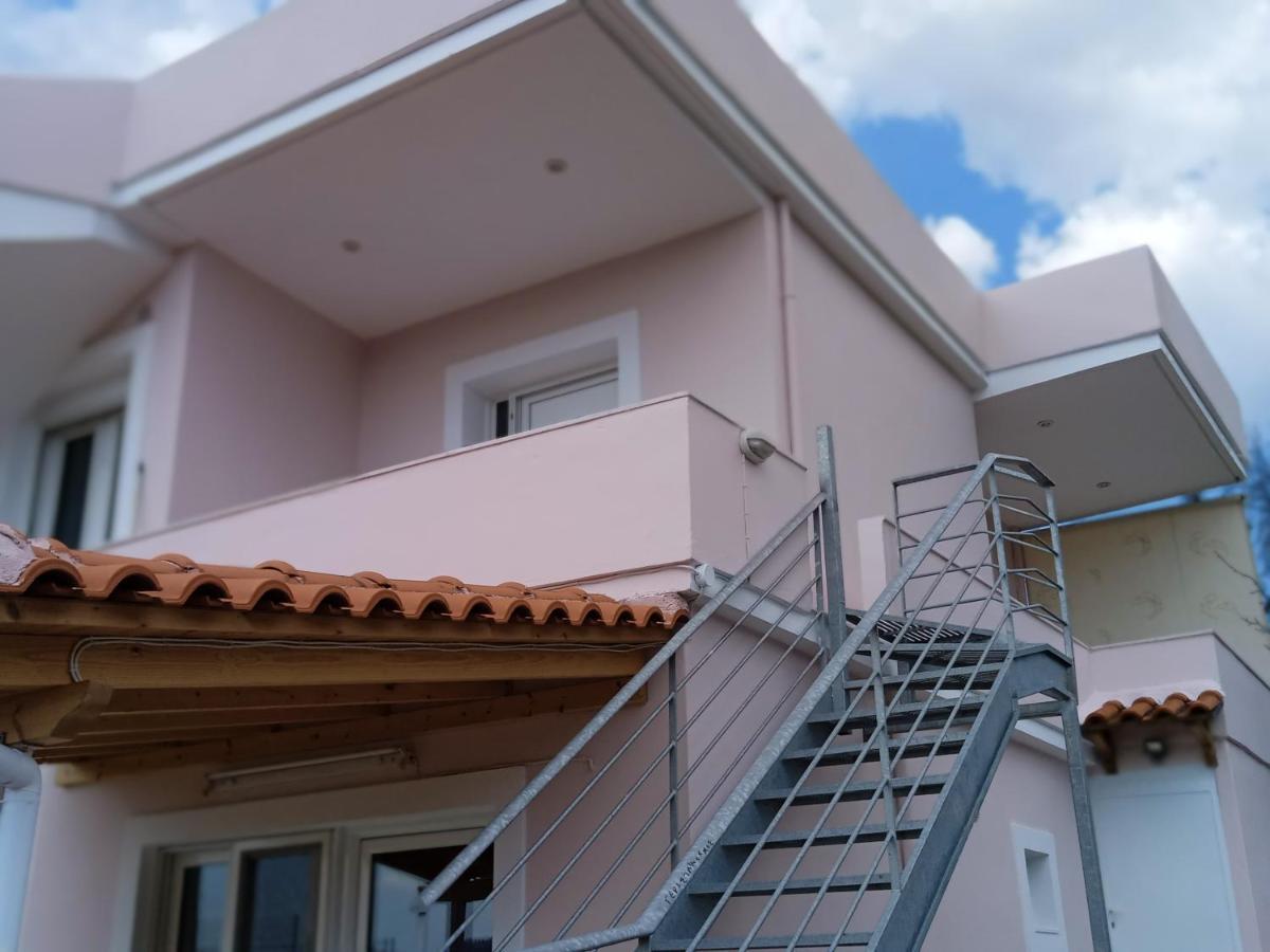 Σπίτι Στο Βουνό Αλλά Μια Ανάσα Από Τη Θάλασσα Villa Paleochori Dış mekan fotoğraf